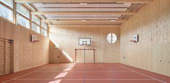 Temporäre Turnhallen aus Holz. Nachhaltig Bauen.